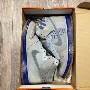 Nike dunks “galaxy”